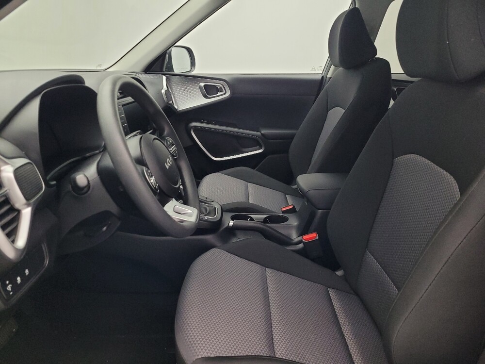 2025 Kia Soul in Savannah, GA 31419 - 18125219 17