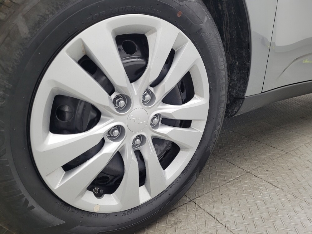 2025 Kia Soul in Savannah, GA 31419 - 18125219 31