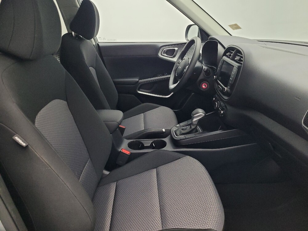 2025 Kia Soul in Savannah, GA 31419 - 18125219 21