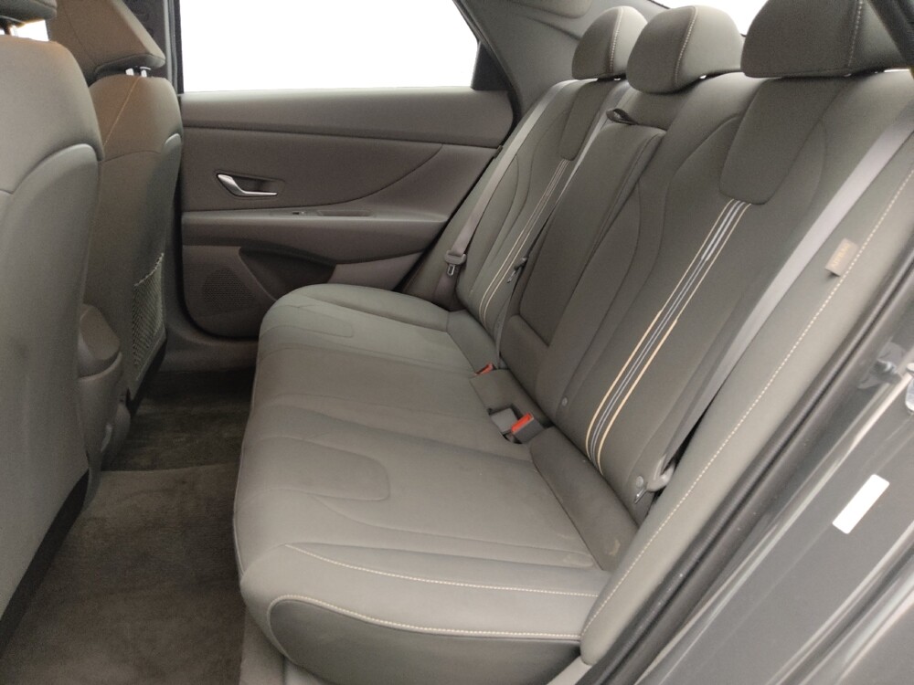 2025 Hyundai Elantra in Jacksonville, FL 32210 - 18125220 18