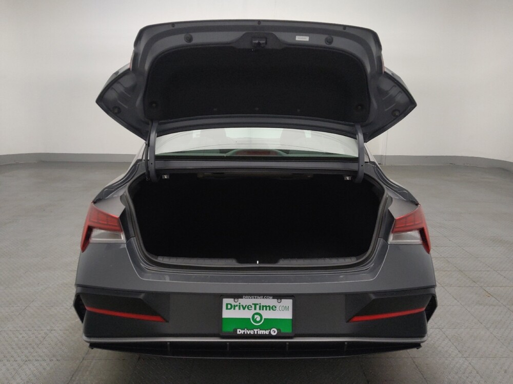 2025 Hyundai Elantra in Jacksonville, FL 32210 - 18125220 29