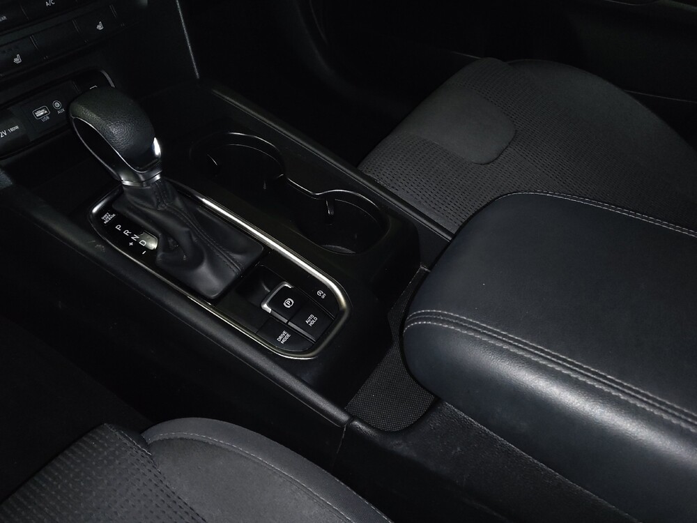 2019 Hyundai Santa Fe in Orlando, FL 32808 - 18125221 26