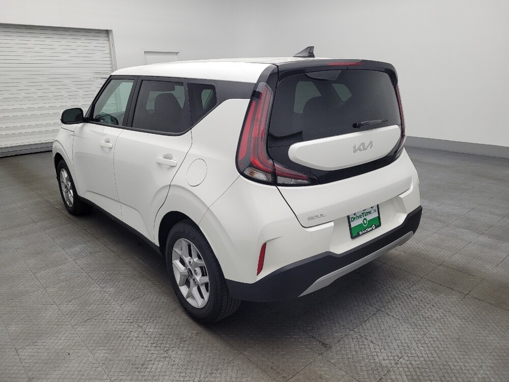 2025 Kia Soul in Jacksonville, FL 32210 - 18125223 5