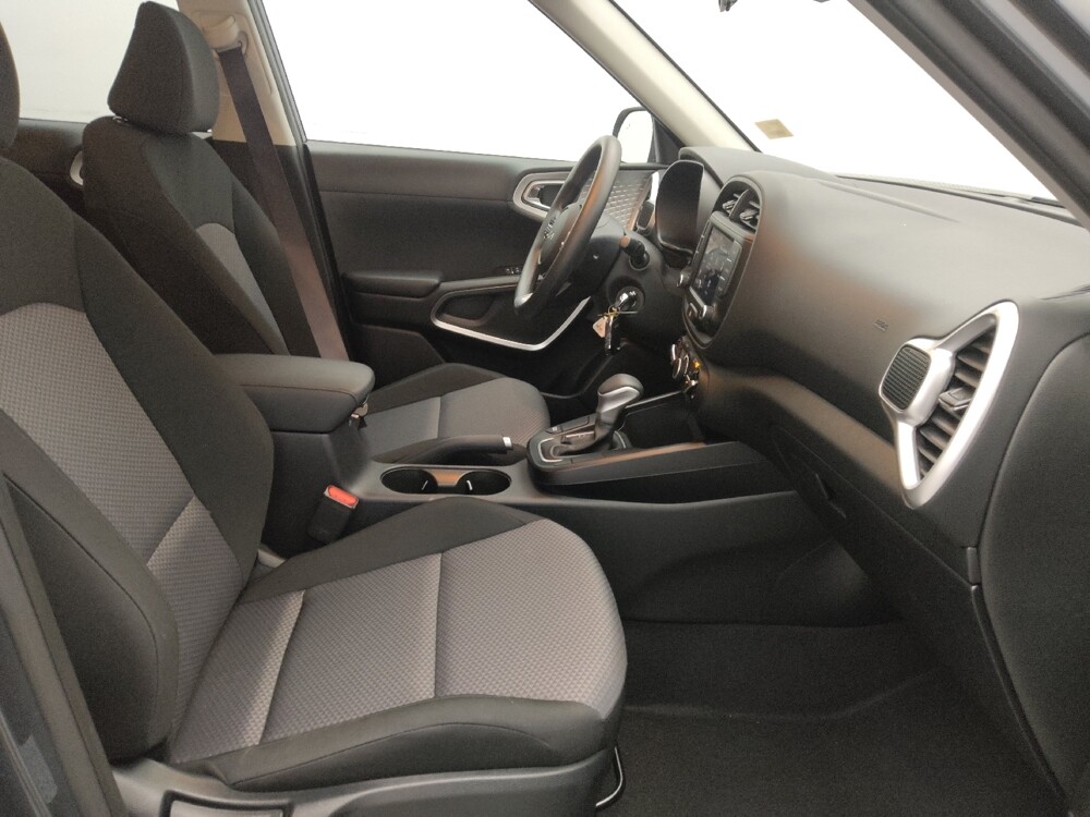 2025 Kia Soul in Savannah, GA 31419 - 18125224 21