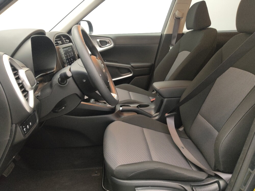 2025 Kia Soul in Savannah, GA 31419 - 18125224 17