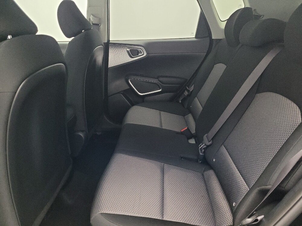 2025 Kia Soul in Orlando, FL 32808 - 18125225 18