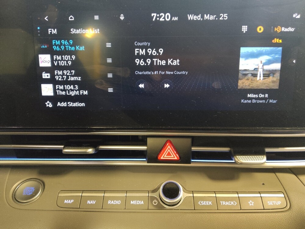 2024 Hyundai Elantra in Columbia, SC 29210 - 18125235 25