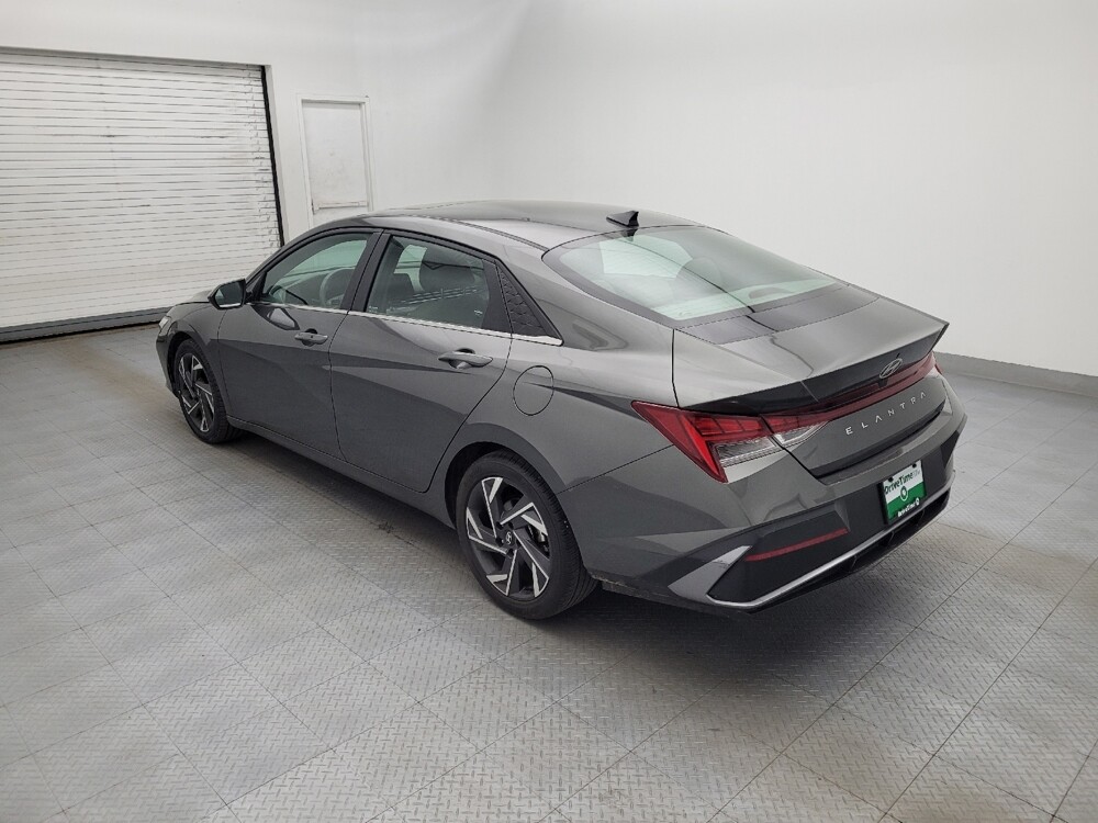 2024 Hyundai Elantra in Columbia, SC 29210 - 18125235 3
