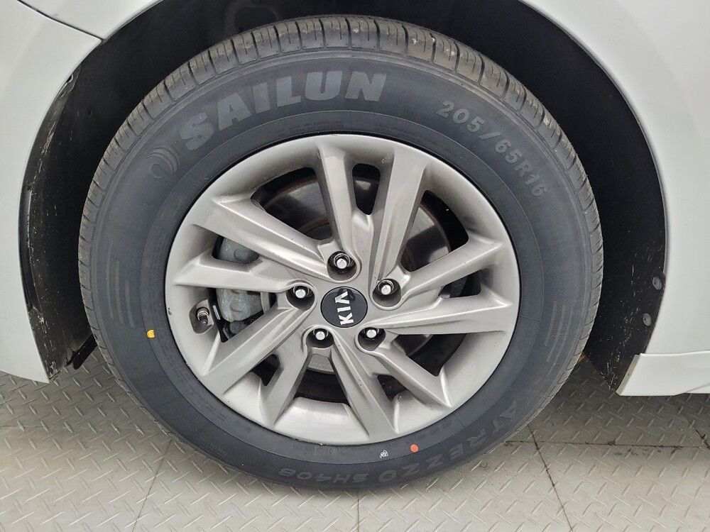 2020 Kia Optima in Columbia, SC 29210 - 18125237 31