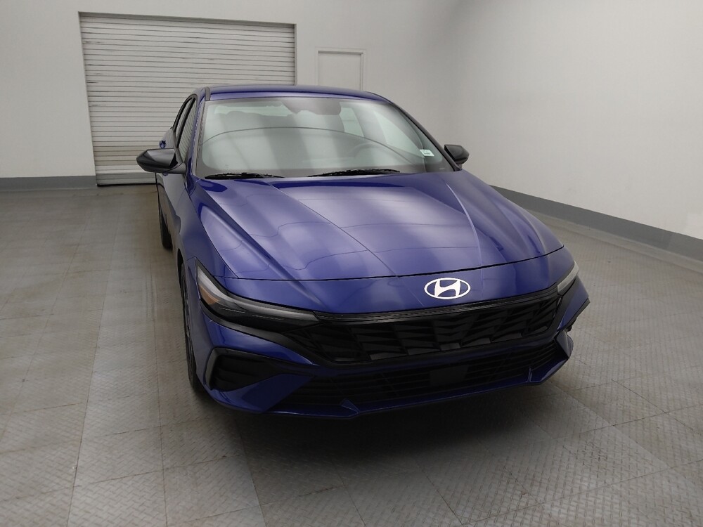 2025 Hyundai Elantra in Lakewood, CO 80215 - 18125258 14