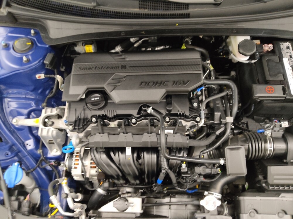 2025 Hyundai Elantra in Lakewood, CO 80215 - 18125258 30