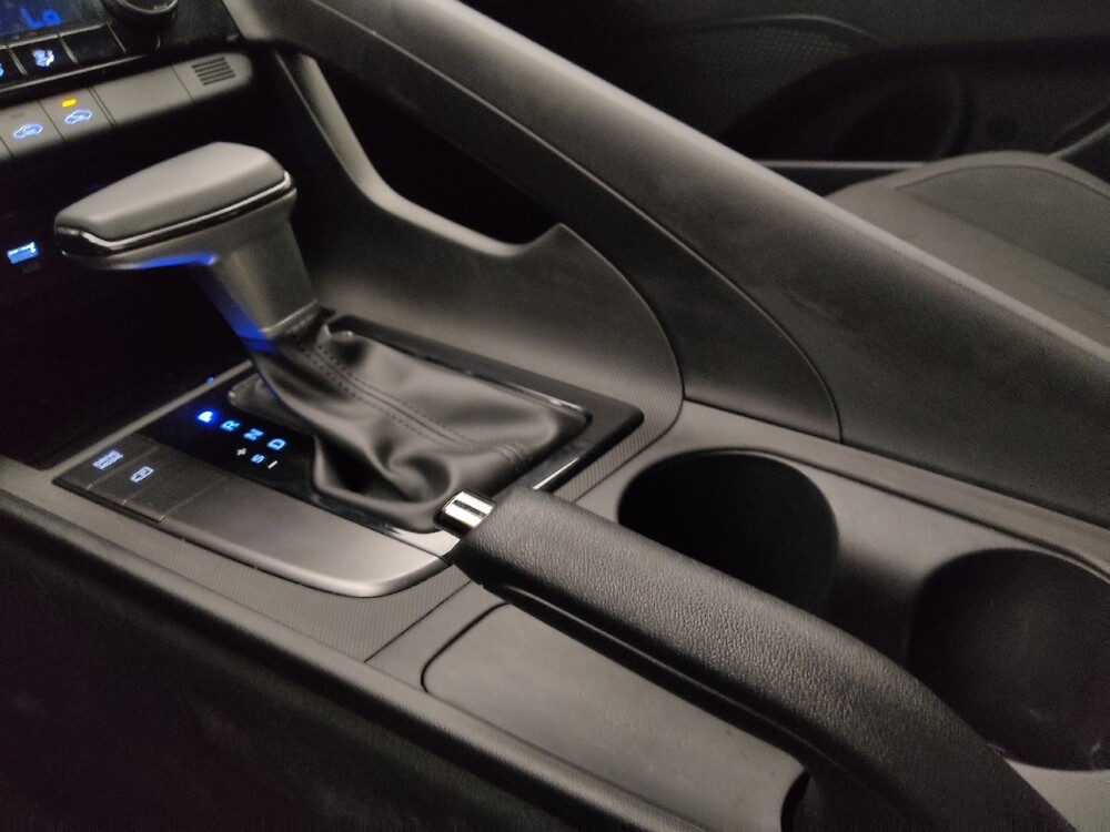 2025 Hyundai Elantra in Lakewood, CO 80215 - 18125258 26