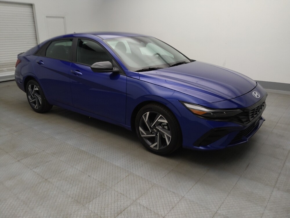 2025 Hyundai Elantra in Lakewood, CO 80215 - 18125258 11