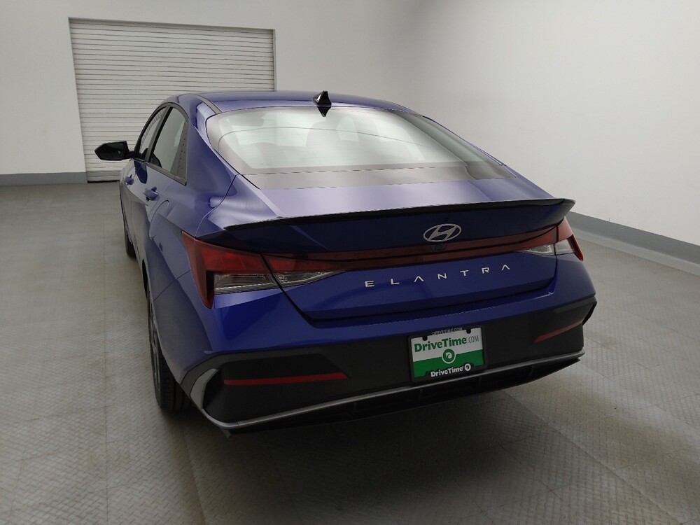 2025 Hyundai Elantra in Lakewood, CO 80215 - 18125258 6