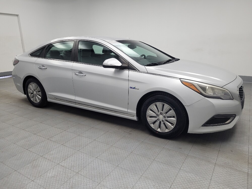 2016 Hyundai Sonata in Huntsville, AL 35816 - 18125268 11