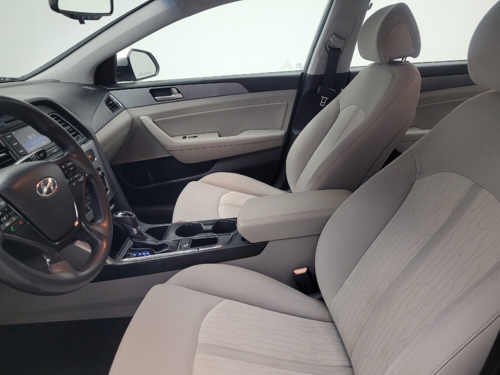 2016 Hyundai Sonata in Huntsville, AL 35816 - 18125268 17