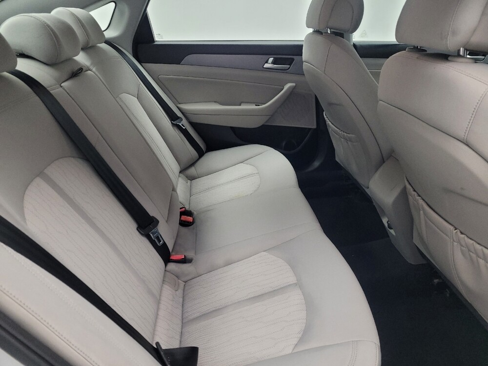 2016 Hyundai Sonata in Huntsville, AL 35816 - 18125268 19