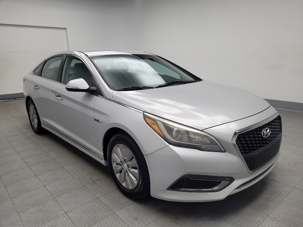2016 Hyundai Sonata in Huntsville, AL 35816 - 18125268 13