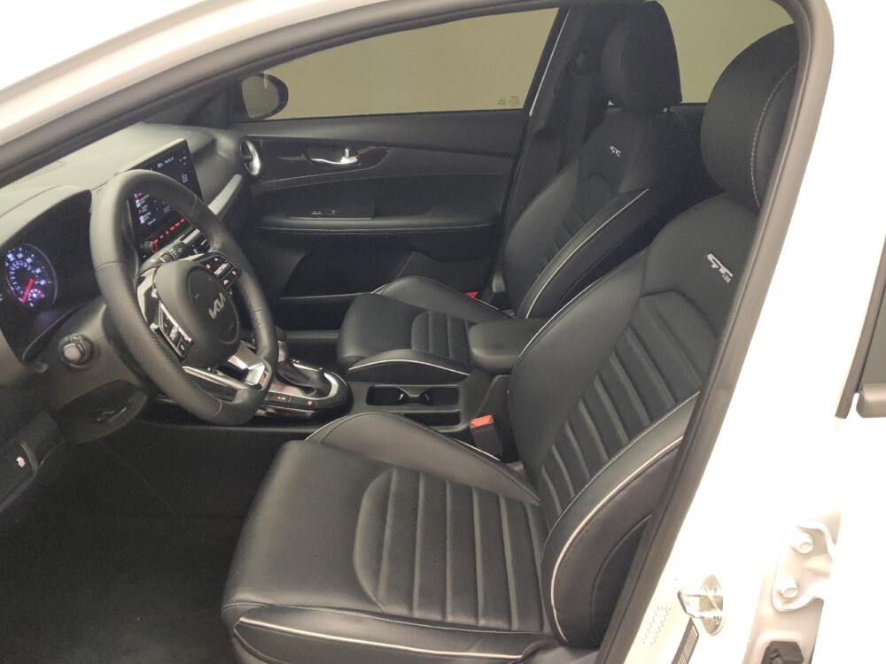 2023 Kia Forte in Houston, TX 77074 - 18125293 17