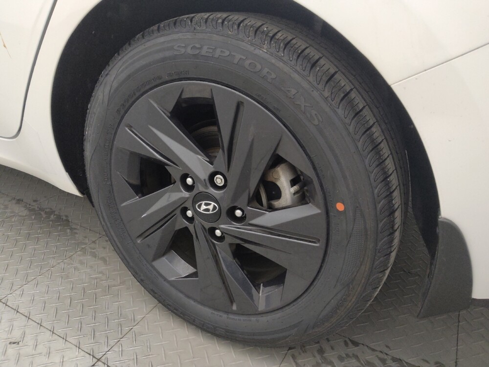 2023 Hyundai Elantra in Live Oak, TX 78233 - 18125295 31