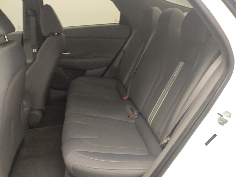 2023 Hyundai Elantra in Live Oak, TX 78233 - 18125295 18