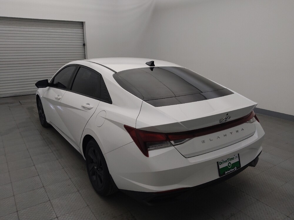 2023 Hyundai Elantra in Live Oak, TX 78233 - 18125295 5