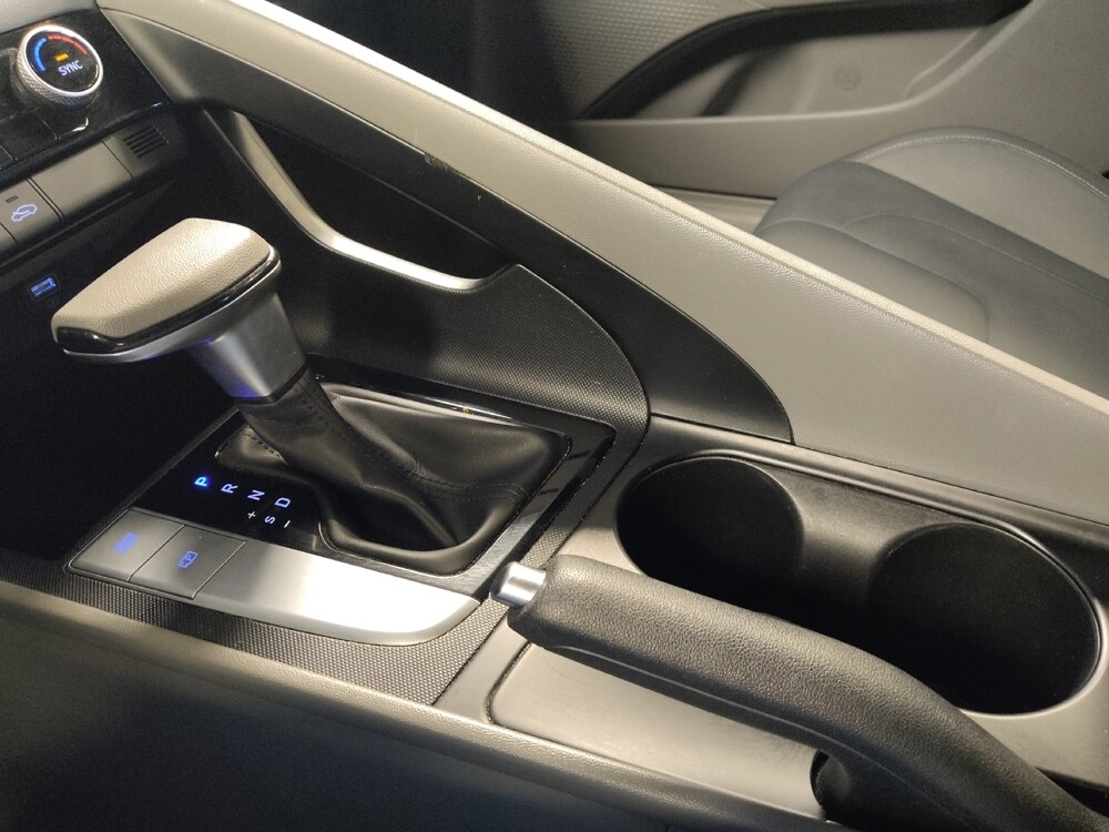 2023 Hyundai Elantra in Live Oak, TX 78233 - 18125295 26