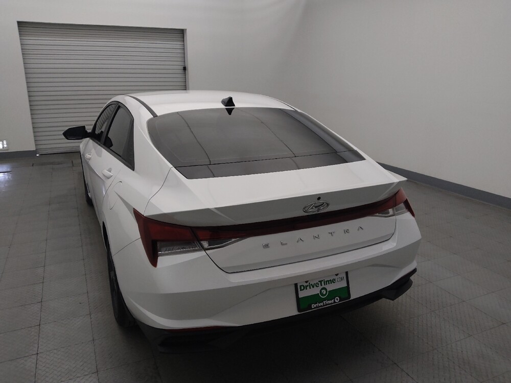 2023 Hyundai Elantra in Live Oak, TX 78233 - 18125295 6