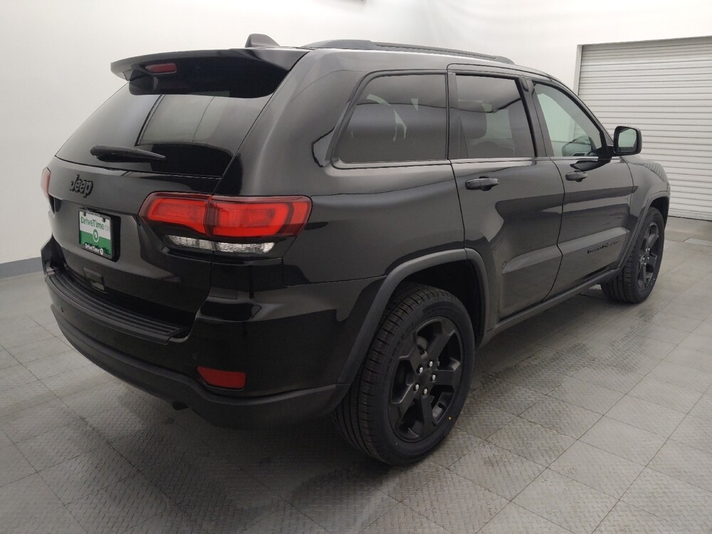 2021 Jeep Grand Cherokee in Metairie, LA 70006 - 18125299 9
