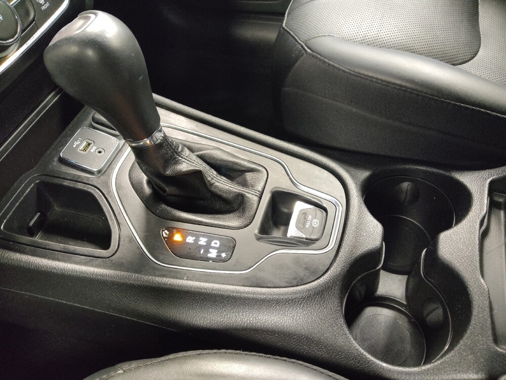 2021 Jeep Cherokee in Baton Rouge, LA 70816 - 18125301 26