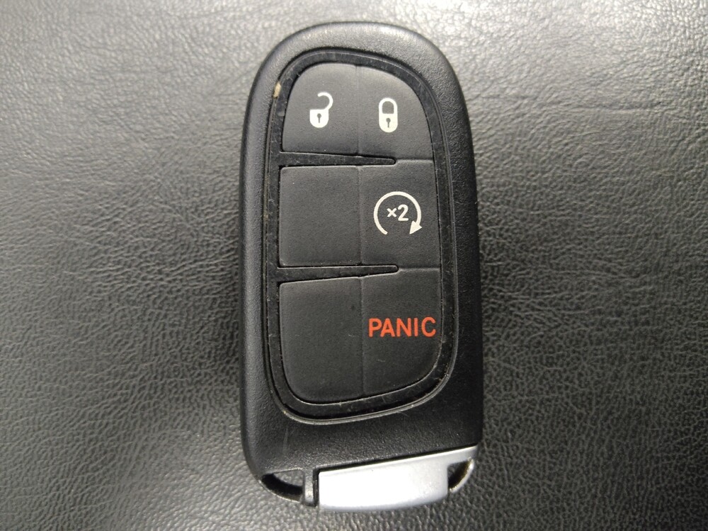 2021 Jeep Cherokee in Baton Rouge, LA 70816 - 18125301 32