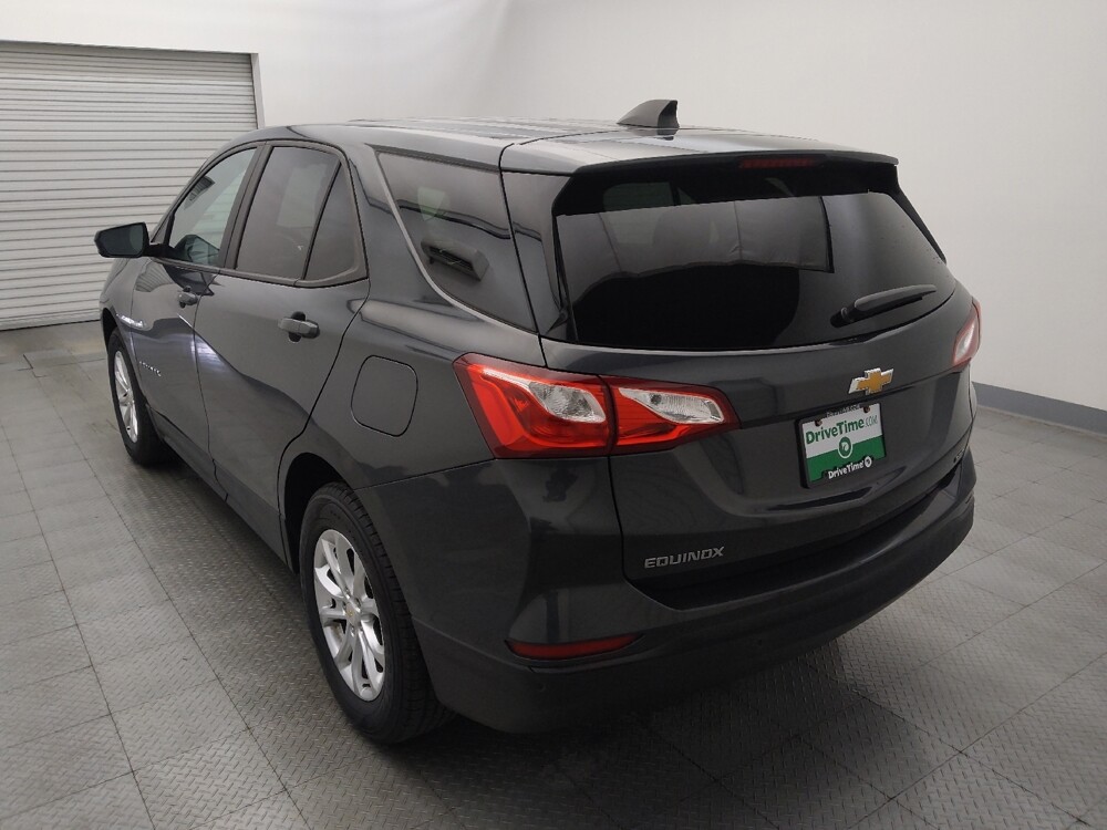 2020 Chevrolet Equinox in Live Oak, TX 78233 - 18125303 5