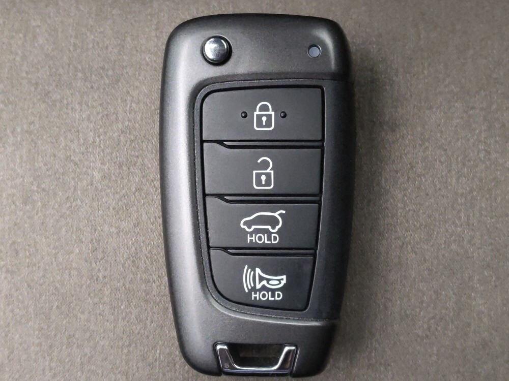 2019 Hyundai Santa Fe in Houston, TX 77034 - 18125304 32