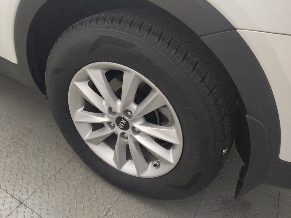 2020 Kia Sorento in Baton Rouge, LA 70816 - 18125307 31