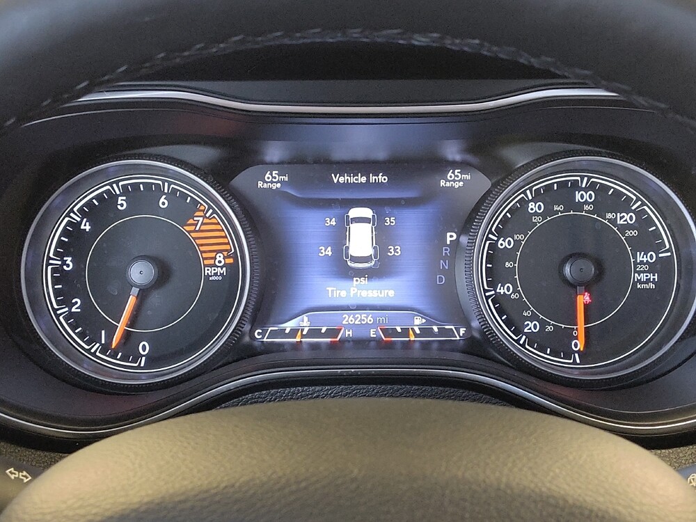 2019 Jeep Cherokee in Houston, TX 77074 - 18125311 23