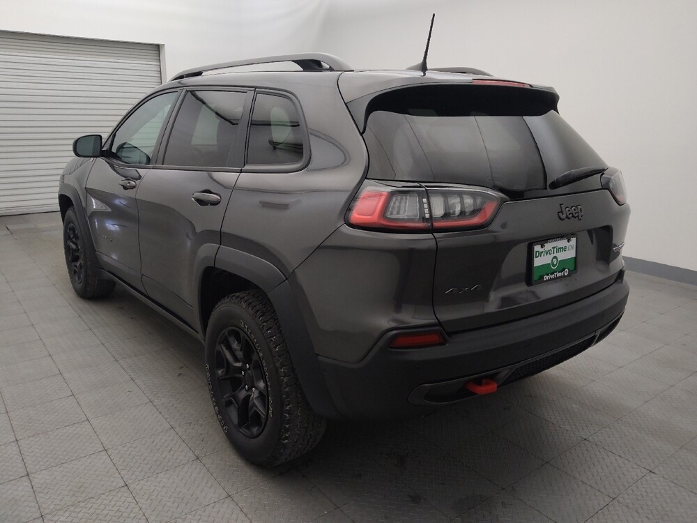 2019 Jeep Cherokee in Houston, TX 77074 - 18125311 5