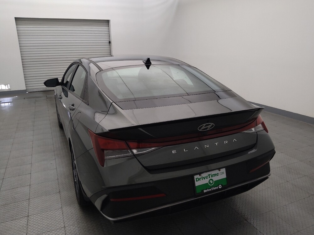 2025 Hyundai Elantra in San Antonio, TX 78238 - 18125312 6