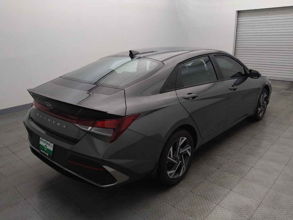 2025 Hyundai Elantra in San Antonio, TX 78238 - 18125312 9