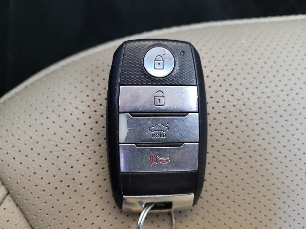 2015 Kia Optima in Maple Heights, OH 44137 - 18125316 32