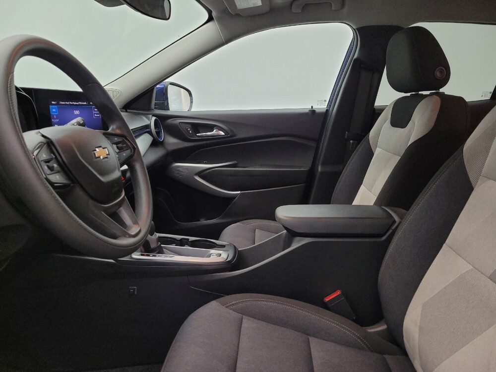 2024 Chevrolet Trax in Miamisburg, OH 45342 - 18125318 17