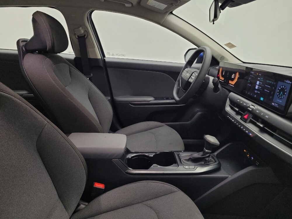 2025 Kia K4 in Maple Heights, OH 44137 - 18125319 21