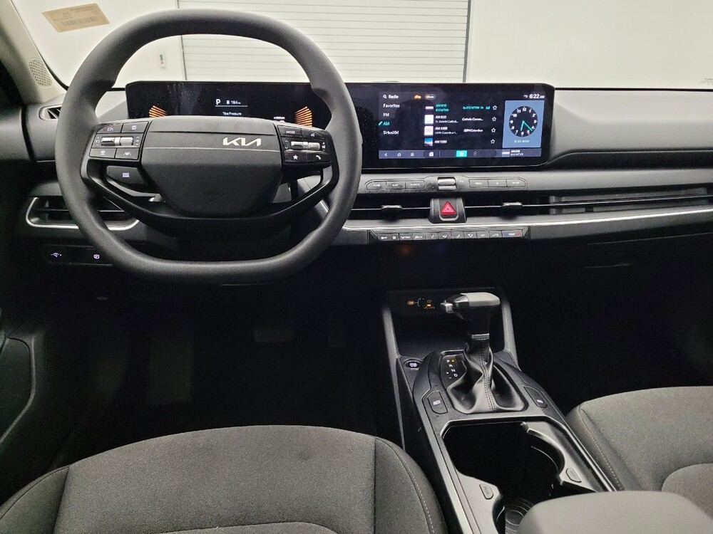 2025 Kia K4 in Maple Heights, OH 44137 - 18125319 22