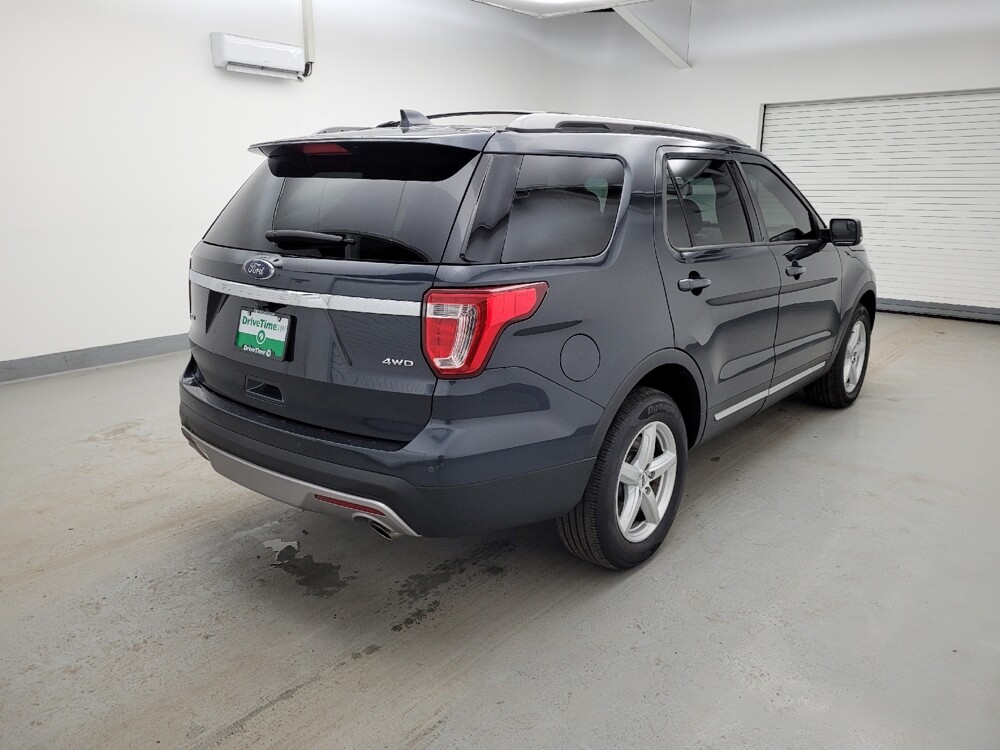 2017 Ford Explorer in Miamisburg, OH 45342 - 18125320 9