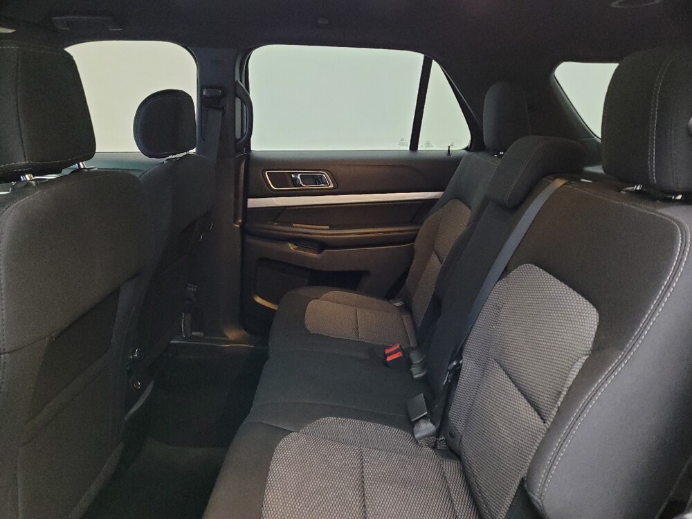 2017 Ford Explorer in Miamisburg, OH 45342 - 18125320 18