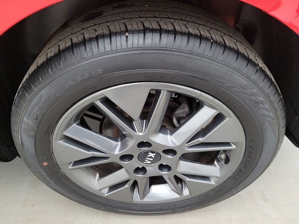 2021 Kia Soul in Maple Heights, OH 44137 - 18125321 31