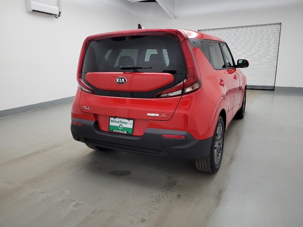 2021 Kia Soul in Maple Heights, OH 44137 - 18125321 7