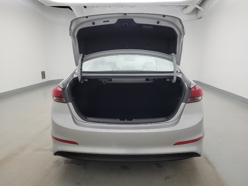 2018 Hyundai Elantra in Maple Heights, OH 44137 - 18125323 29