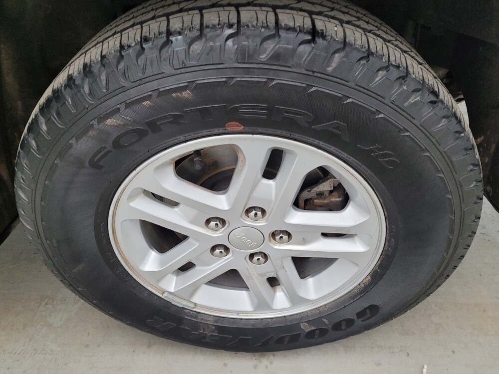 2023 Jeep Grand Cherokee in Maple Heights, OH 44137 - 18125325 31