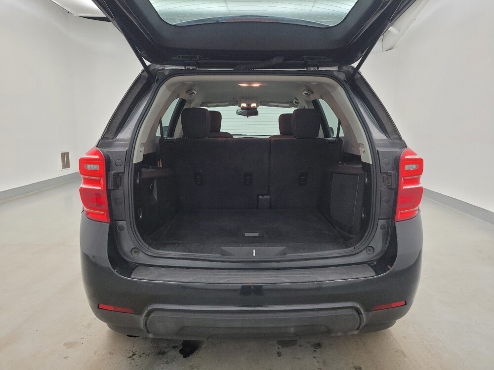2017 Chevrolet Equinox in Maple Heights, OH 44137 - 18125326 29