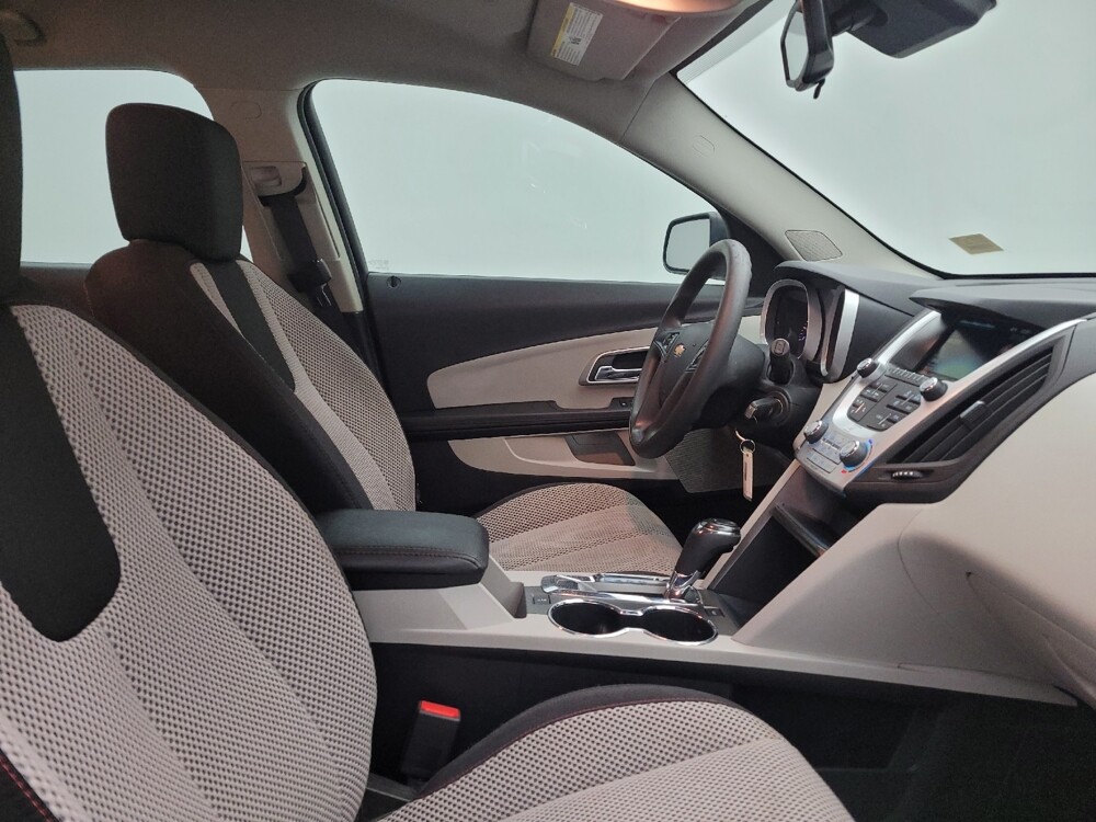 2017 Chevrolet Equinox in Maple Heights, OH 44137 - 18125326 21